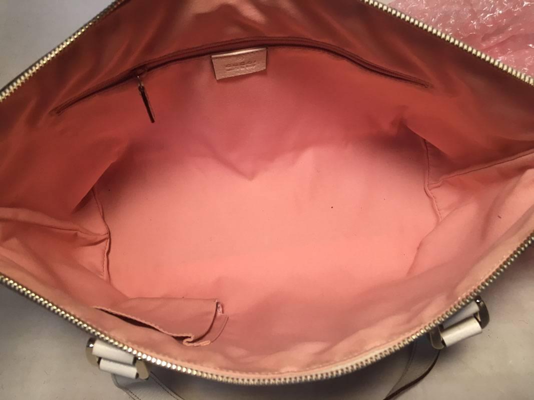 Women's Gucci Pink Monogram Medium Abbey Shoulder Bag Tote
