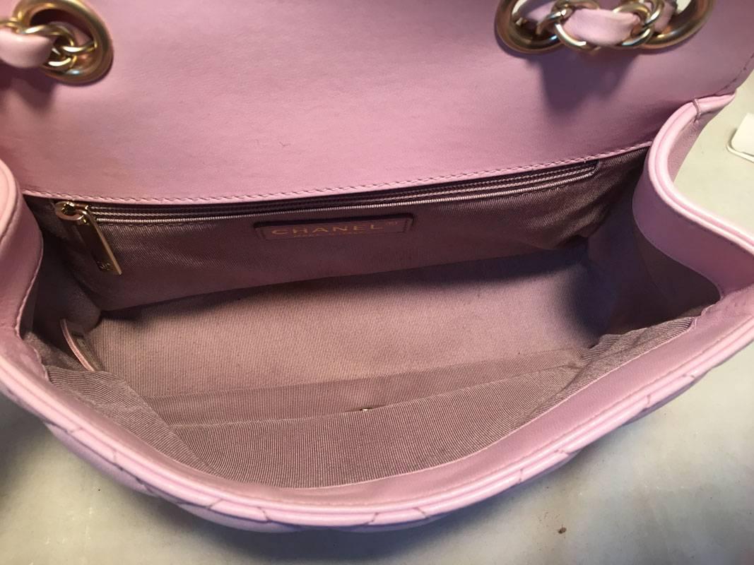 Chanel Lilac Leather Classic Flap Shoulder Bag In Excellent Condition In Philadelphia, PA