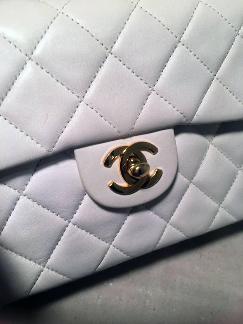 Women's Chanel White Quilted Leather Mini Classic Flap Shoulder Bag