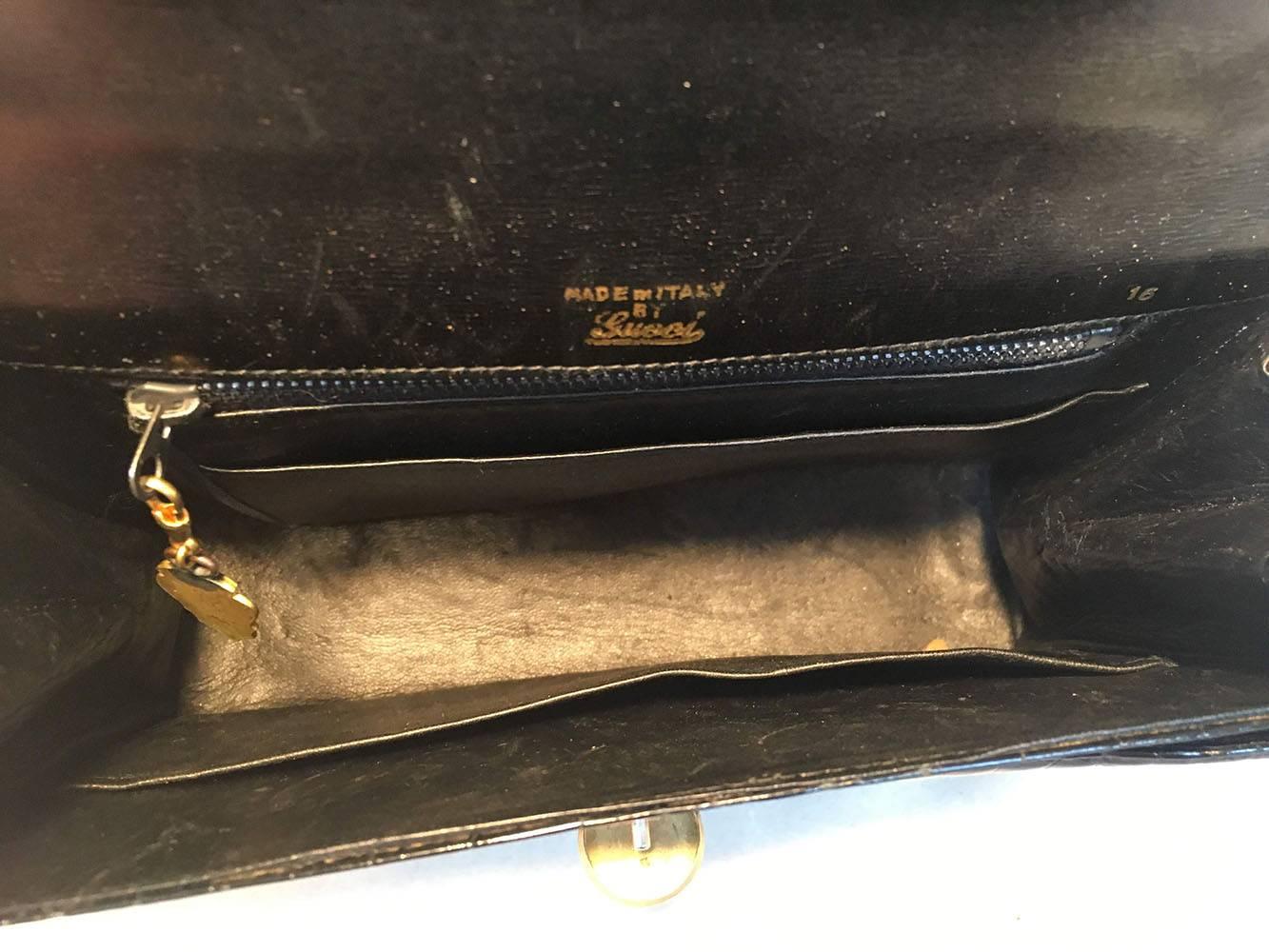 Gucci Vintage Black Alligator Handbag In Excellent Condition In Philadelphia, PA