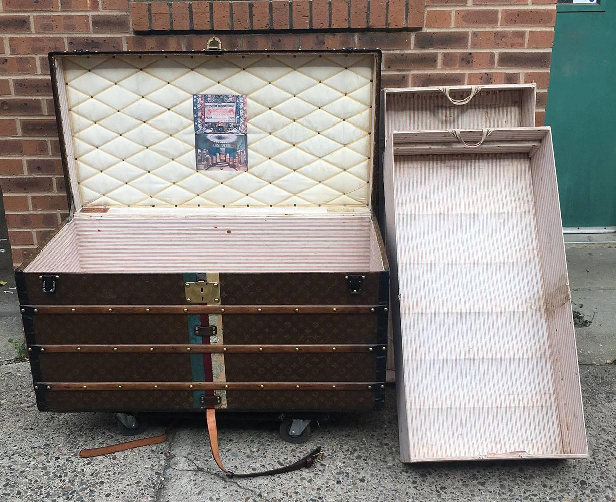 LOUIS VUITTON Antique Monogram Steamer Trunk with Red Green and White Stripes In Excellent Condition In Philadelphia, PA