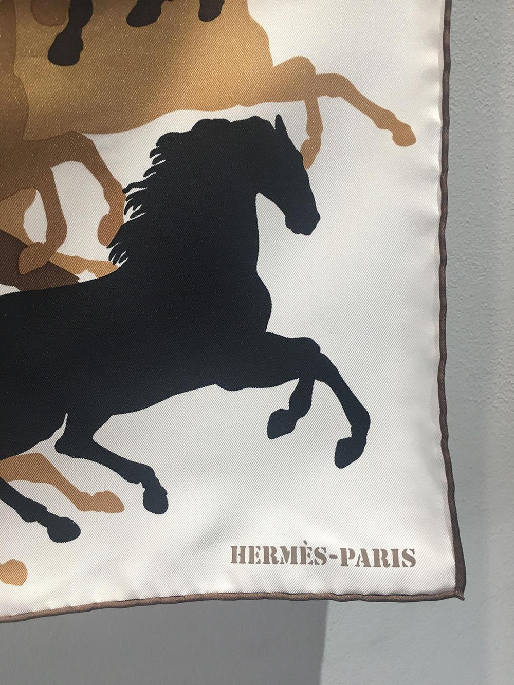 Brown Hermes Ex Libirs en Camouflage silk scarf in Tan black and white