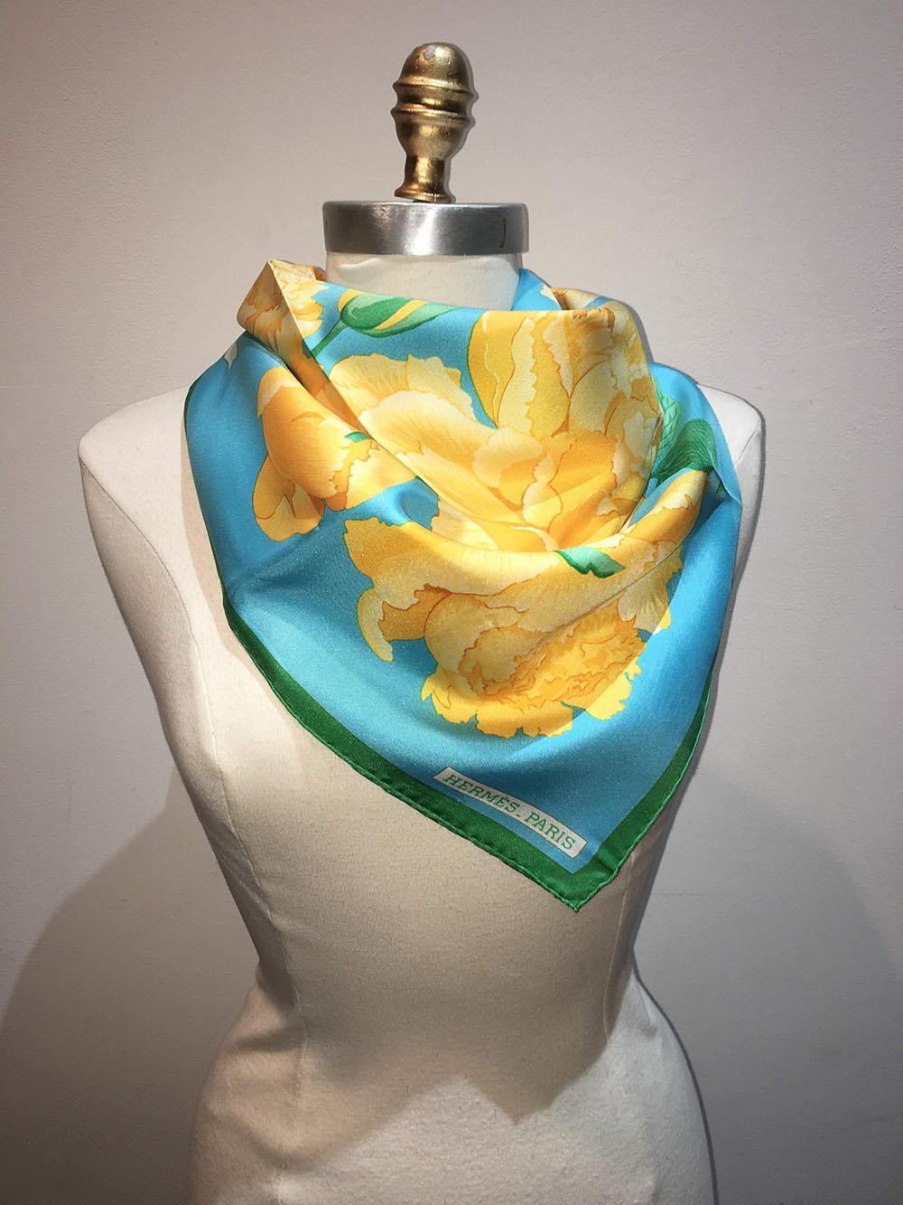 Hermes Vintage Les Pivoines Silk Scarf in Blue Green and Yellow c1978 In Excellent Condition In Philadelphia, PA
