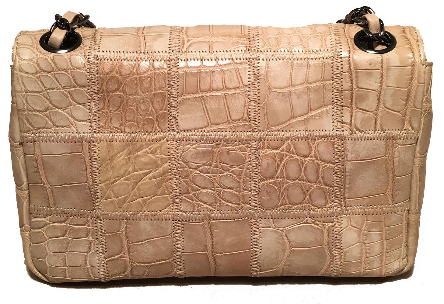 RARE Chanel Natural Beige Crocodile Quilted Classic Flap Shoulder Bag in excellent condition. Natural beige tan crocodile leather exterior trimmed with beige leather and gunmetal hardware. Single flap snap closure opens to a beige leather lined