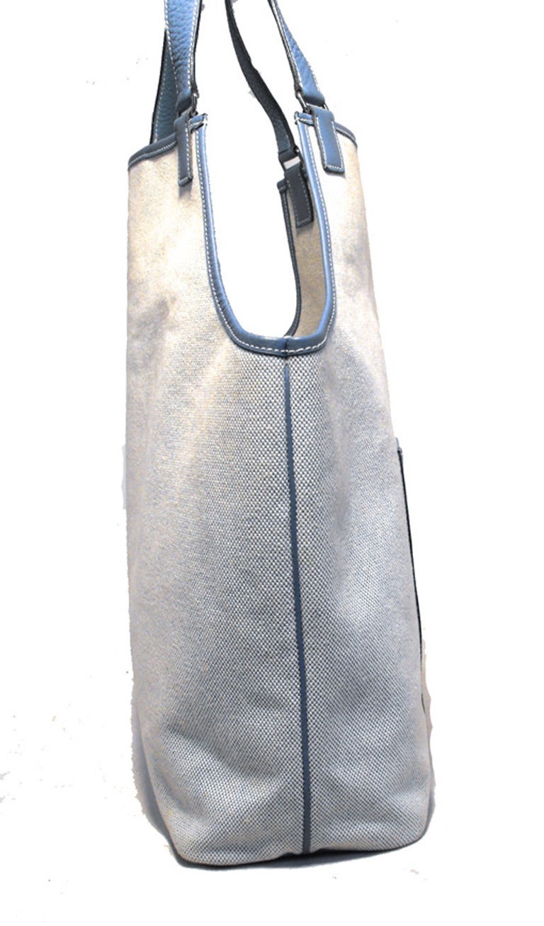 Hermes Toile Canvas Apron Shoulder Bag Tote  In Excellent Condition In Philadelphia, PA