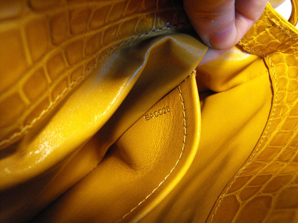 Louis Vuitton Gianni Monogram Charms Scarf Bag Edition Limitée 3