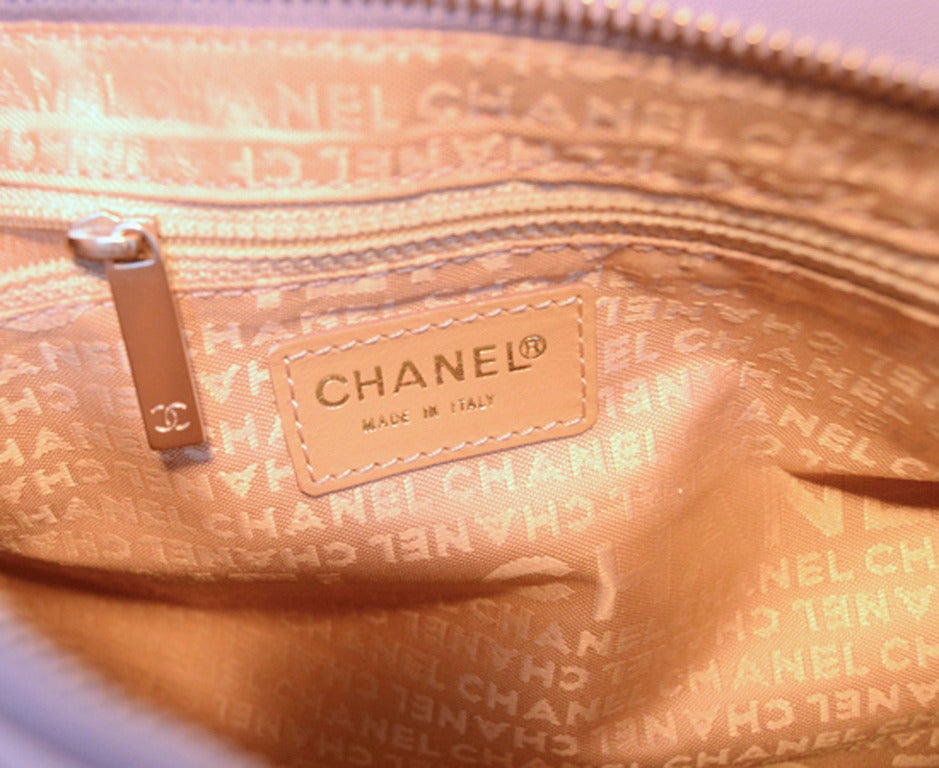 Chanel Lilac Purple Square Quilted Leather Cylinder Tube Shoulder Bag Damen