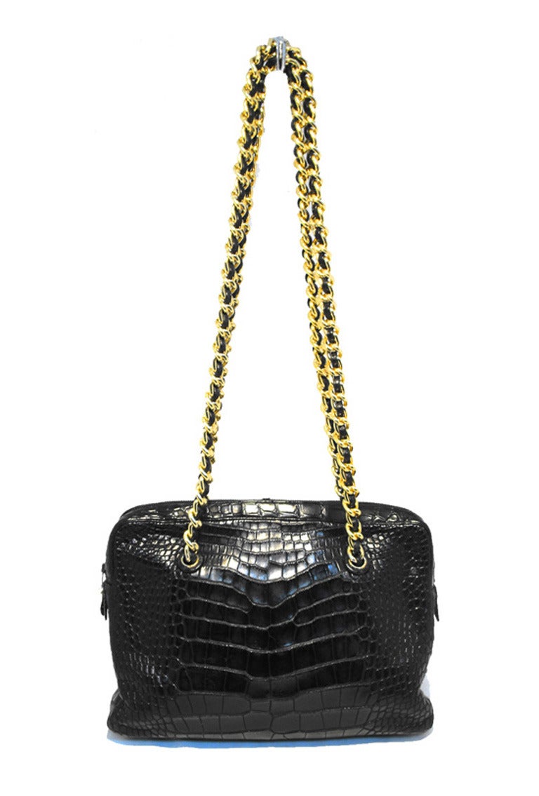 Judith Leiber Black Alligator Shoulder Bag For Sale at 1stDibs