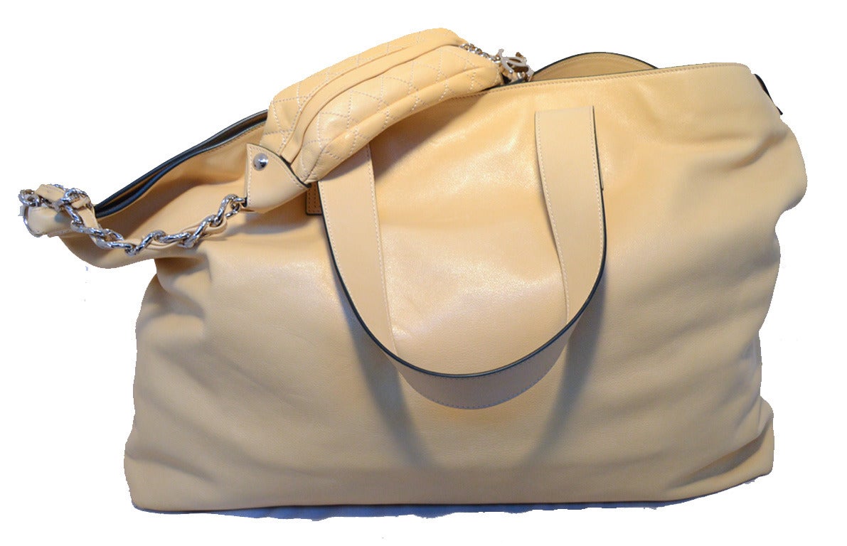 RESERVED Chanel Buttery Beige Lambskin Weekend Shoulder Bag Tote In Excellent Condition In Philadelphia, PA