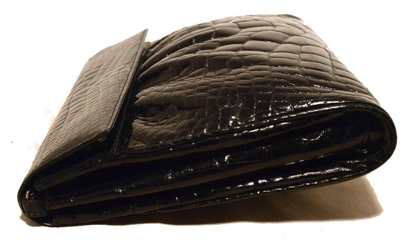 Gucci Vintage Black Alligator Convertible Shoulder Bag In Good Condition In Philadelphia, PA