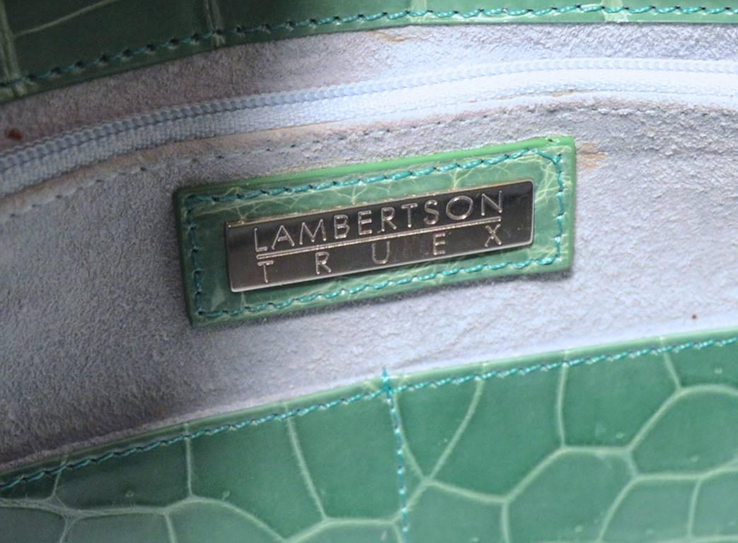 RARE Lambertson Truex Green Crocodile Handbag In Excellent Condition In Philadelphia, PA