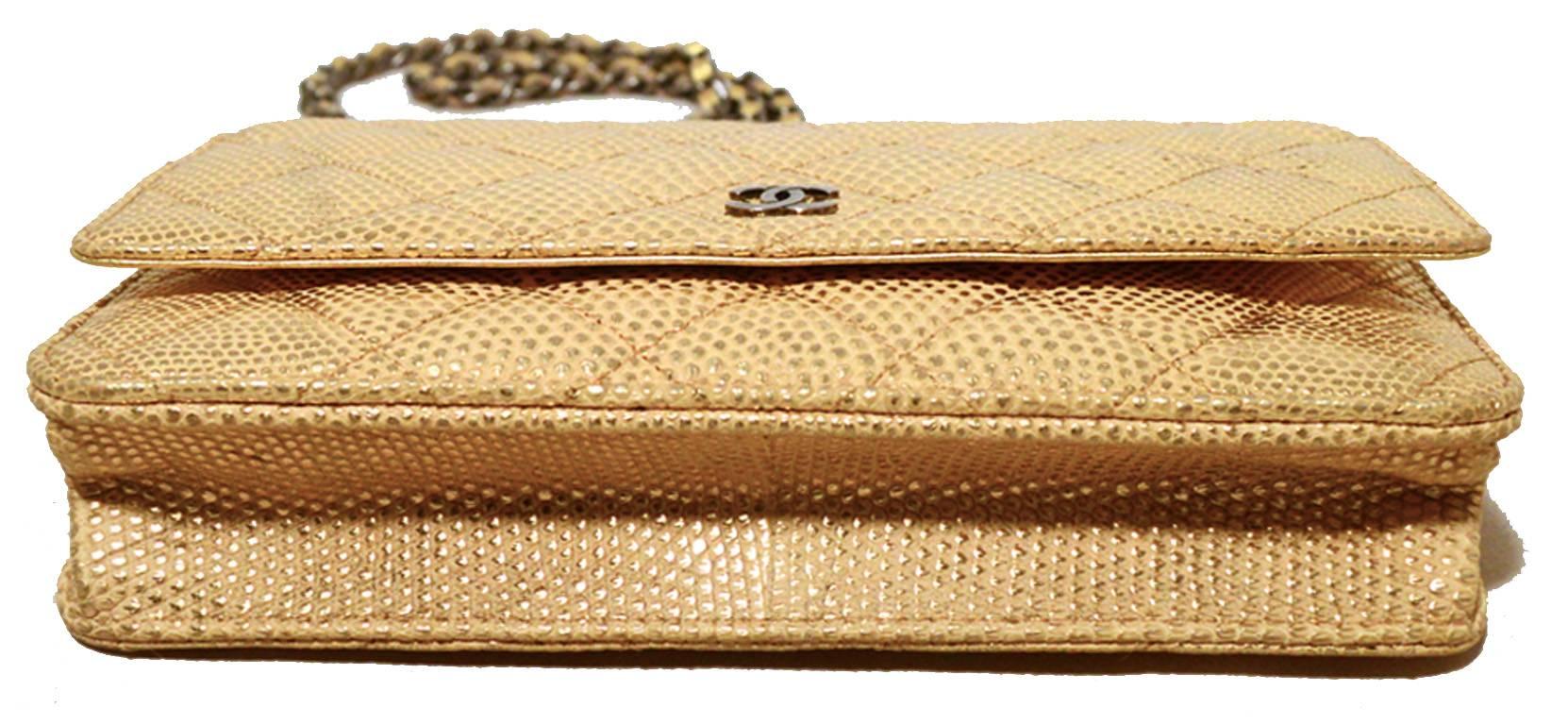 chanel gold wallet on chain