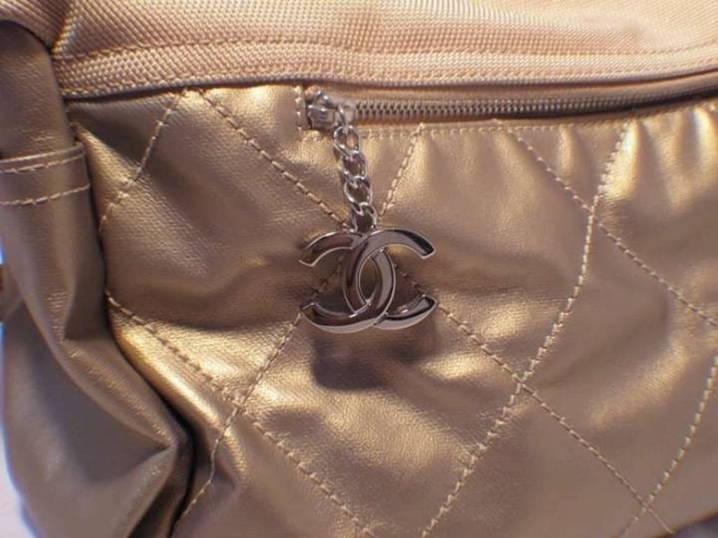 Chanel Metallic Gold Leather Shopper 3