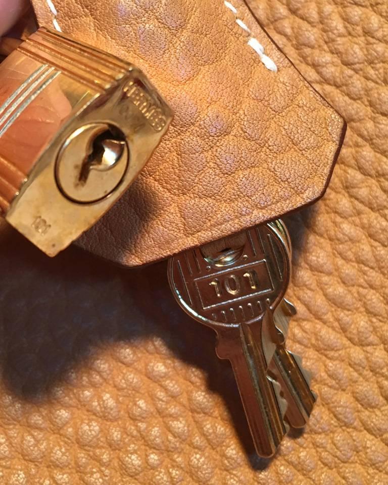 Rare Hermes Natural Sable 35cm Vachette Fjord Leather Birkin Bag In Excellent Condition In Philadelphia, PA