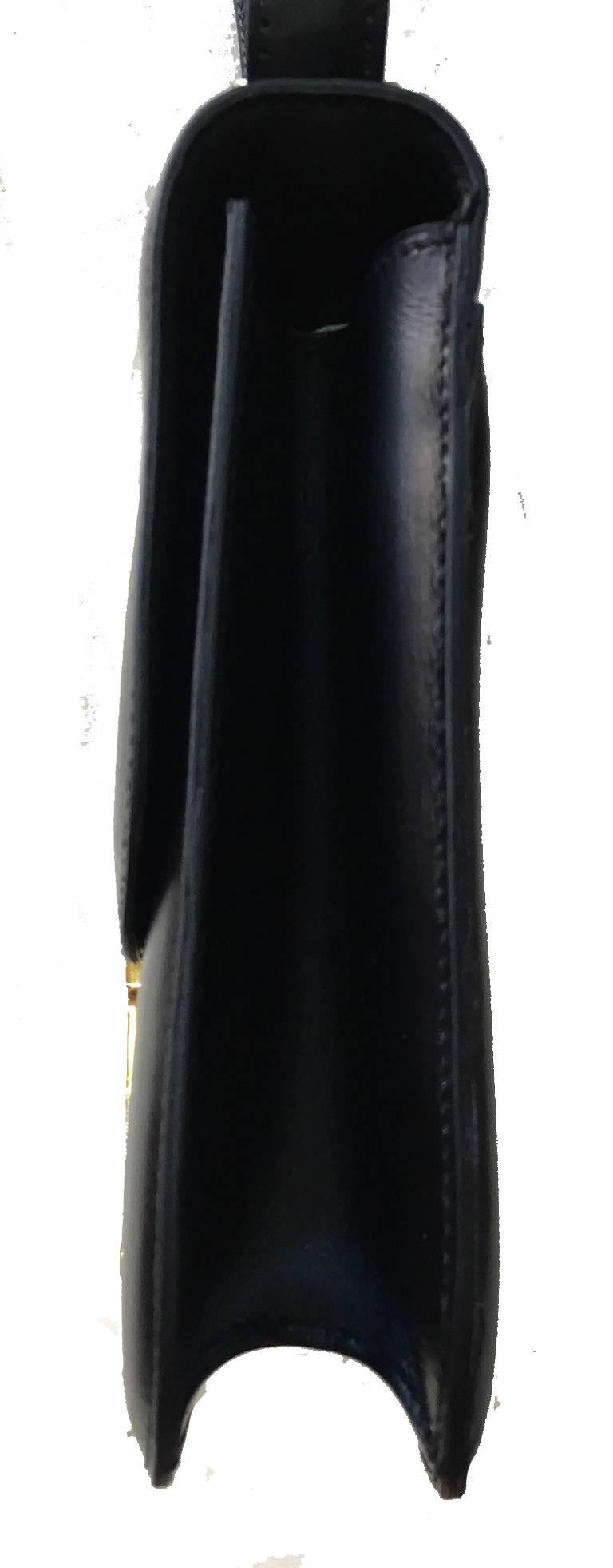 Hermes Vintage Black Leather Constance Shoulder Bag  In Excellent Condition In Philadelphia, PA
