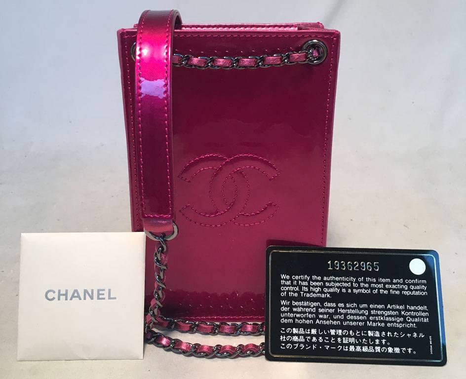 Chanel Pink Patent Leather CC Logo Mini Pouch Crossbody Shoulder Bag 4