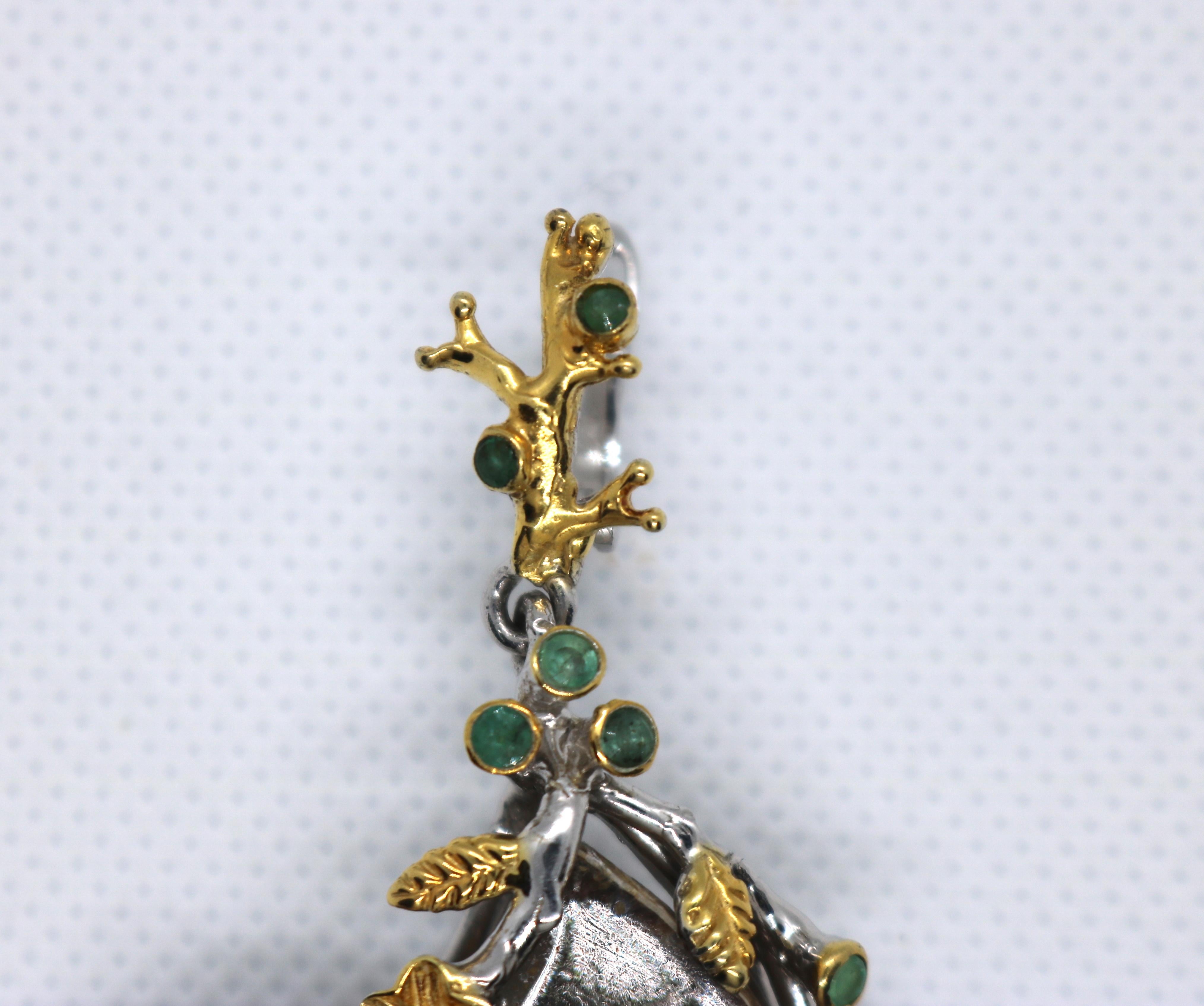 Artisan Gold on Sterling Ammonite Nautilus Shell Emerald Earrings  im Angebot 5