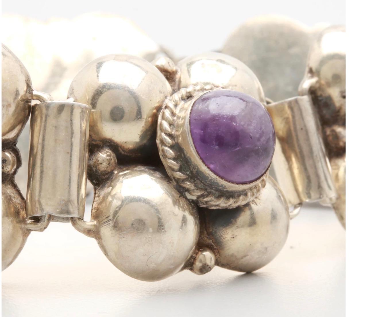 Modern Mexico Sterling Silver Amethyst Cabochon Bracelet For Sale