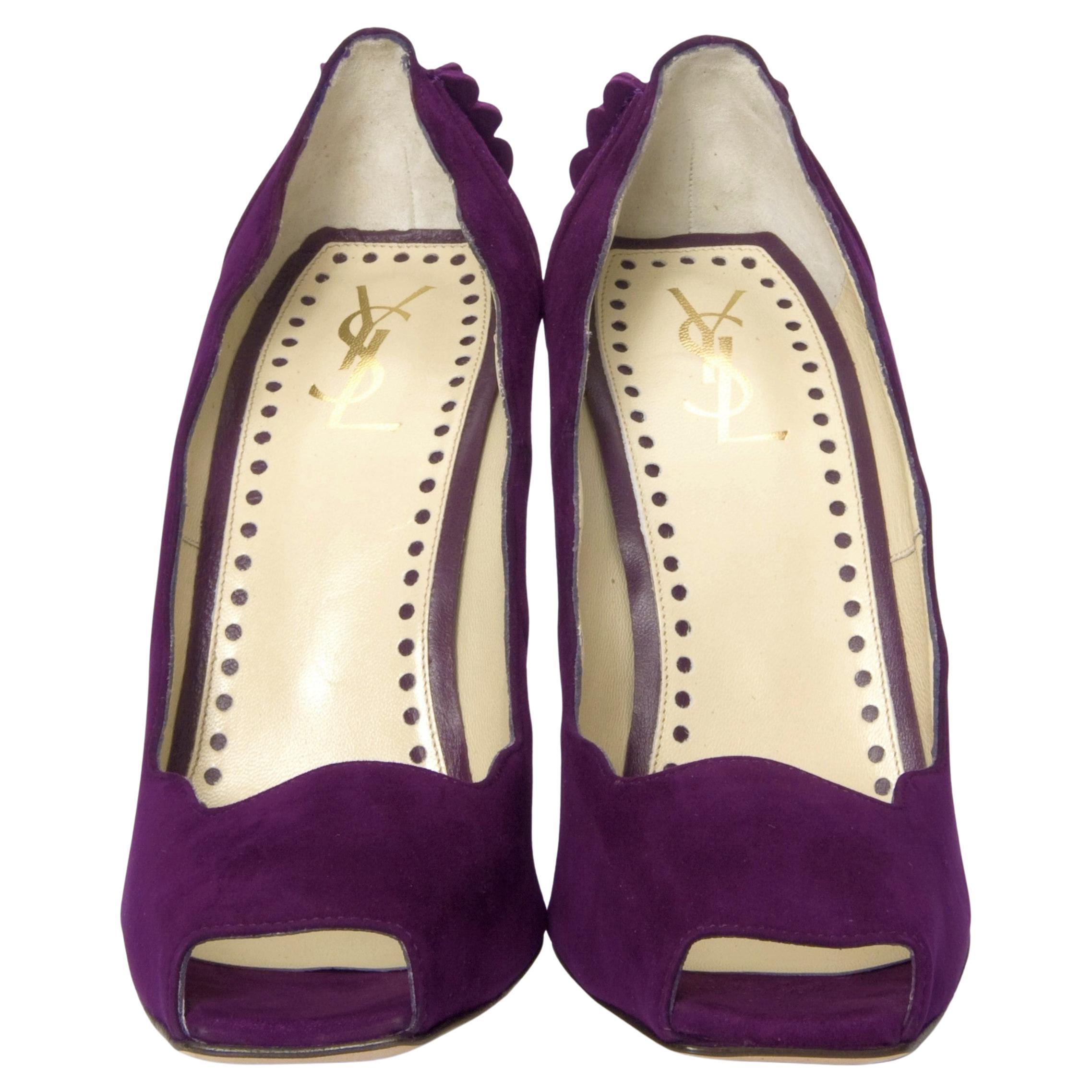 New Yves Saint Laurent YSL Scalloped Suede Heels Pumps Sz 37