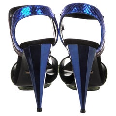 New Gucci Python Snakeskin 2014 Runway Heels Sz 37.5