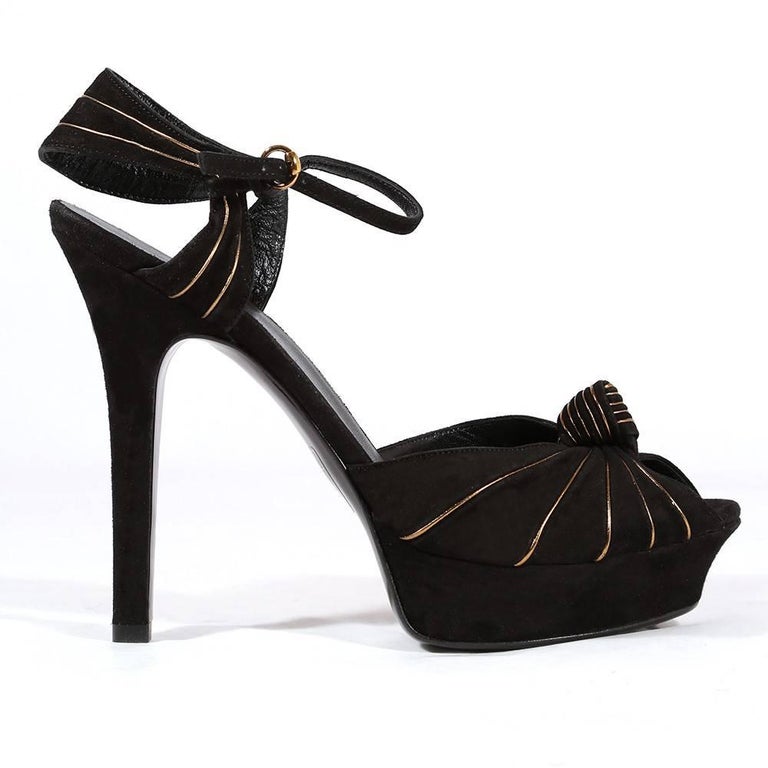 New Gucci Suede Black and Gold Ad Runway Platform Heel, Fall Winter 2007 Sz 7.5 For Sale 5