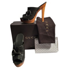Neu Gucci Mitternachtsgrüne Python Pantoletten mit Absatz Gr. 38,5