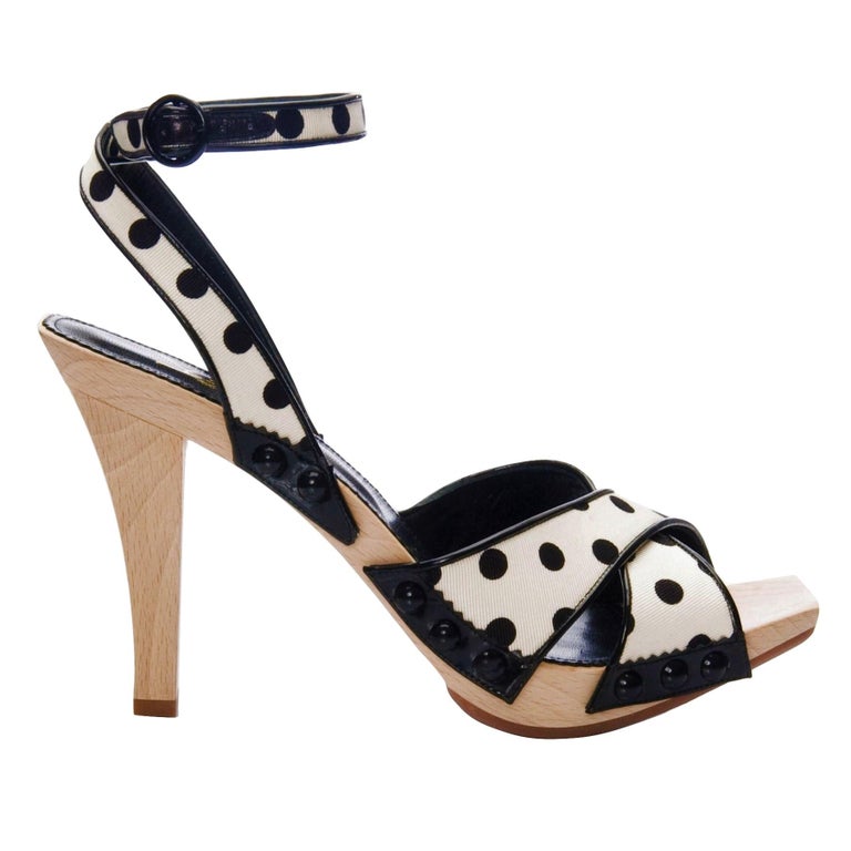 yves saint laurent heels sale