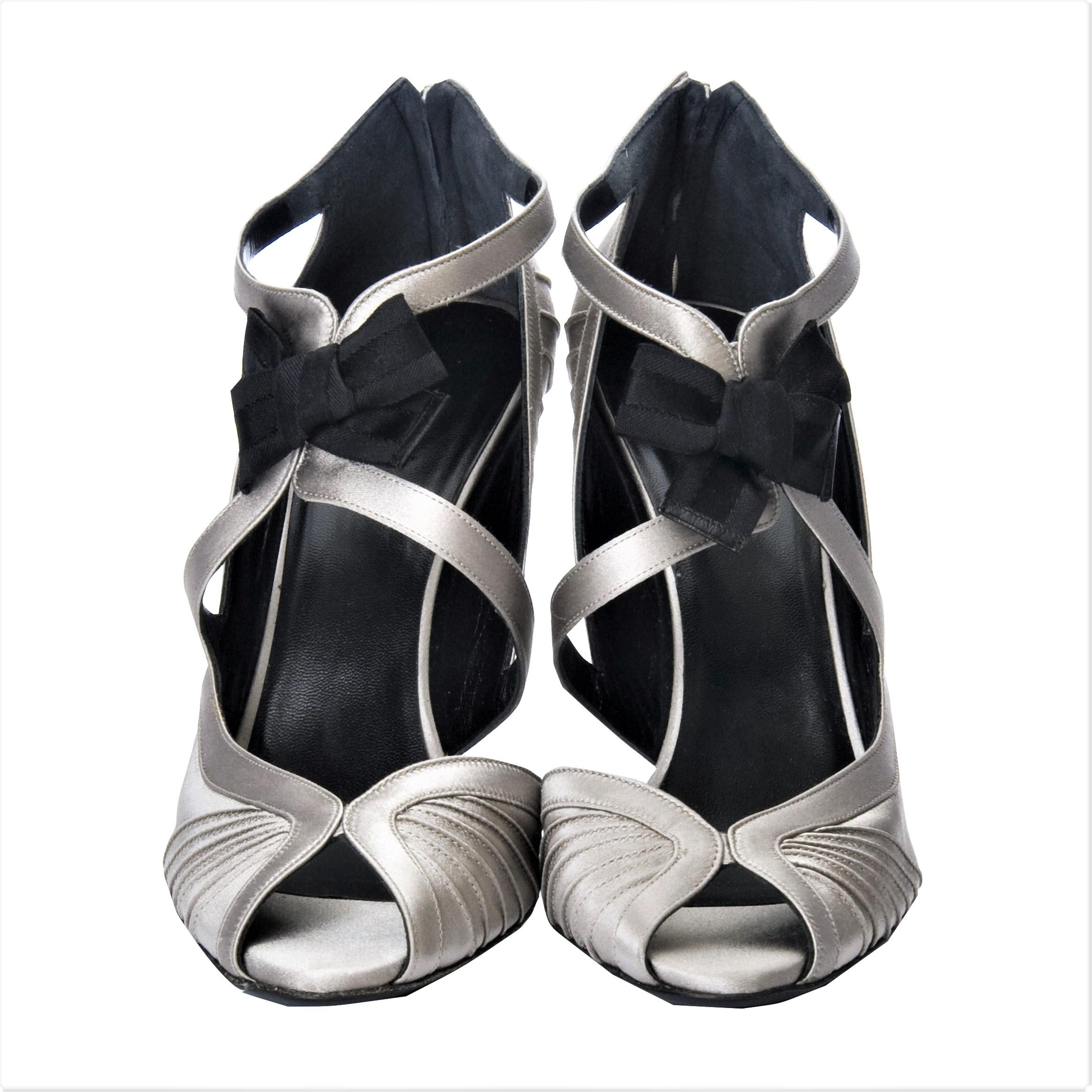 tom ford silver heels