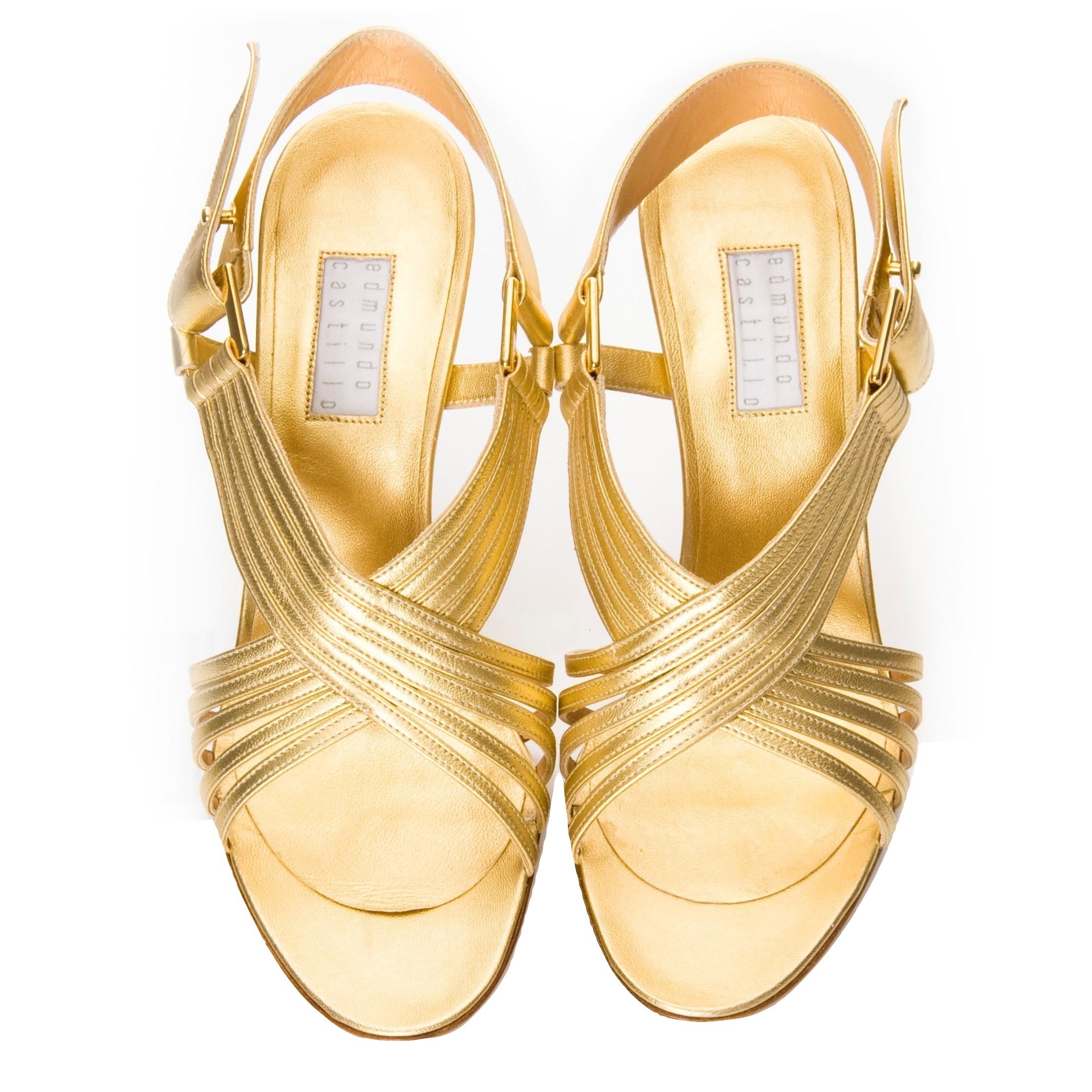 New Edmundo Castillo Soft Metallic Gold Napa Leather Sling Heels In New Condition In Leesburg, VA