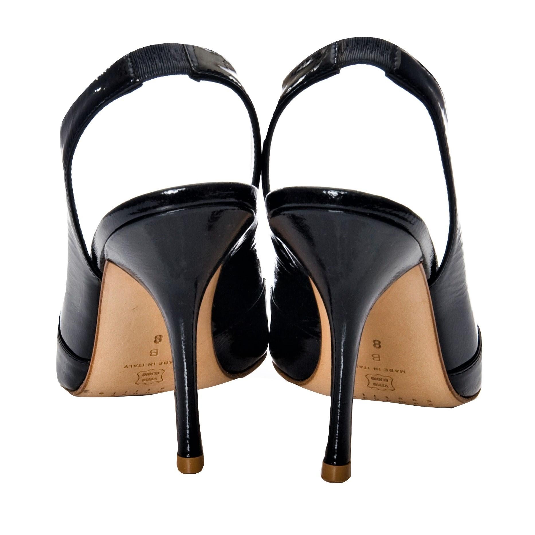 Nuovo Edmundo Castillo - Tacchi a fionda in pelle verniciata nera - Sz 6.5 In condizioni Nuovo in vendita a Ashburn, VA