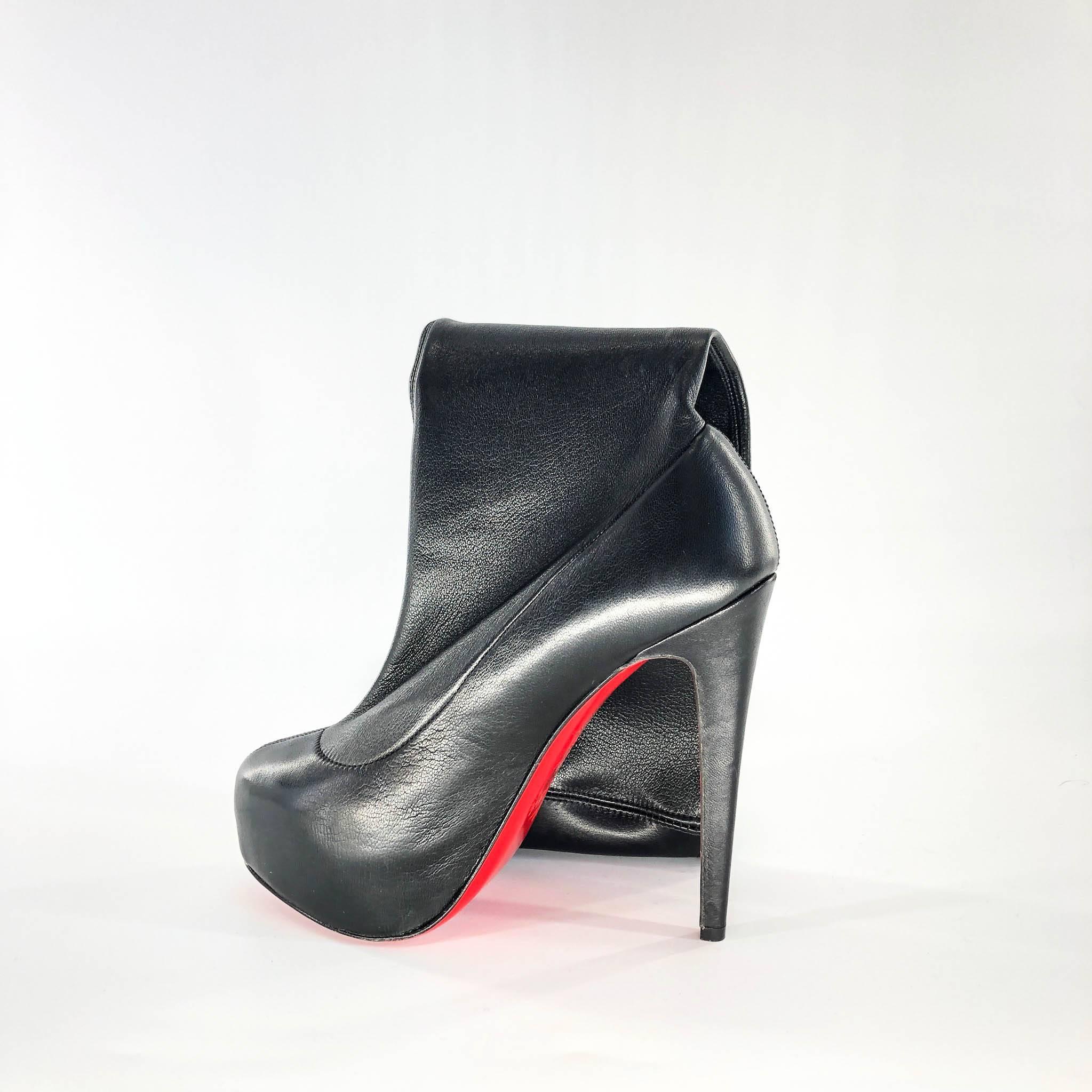 This pair of Christian Louboutin Thigh High boots add a little drama to any ensemble. In basic black, they’ll go with everything from your favourite pair of jeans to a cute skirt.

These have been worn once for a photo shoot and have a few light