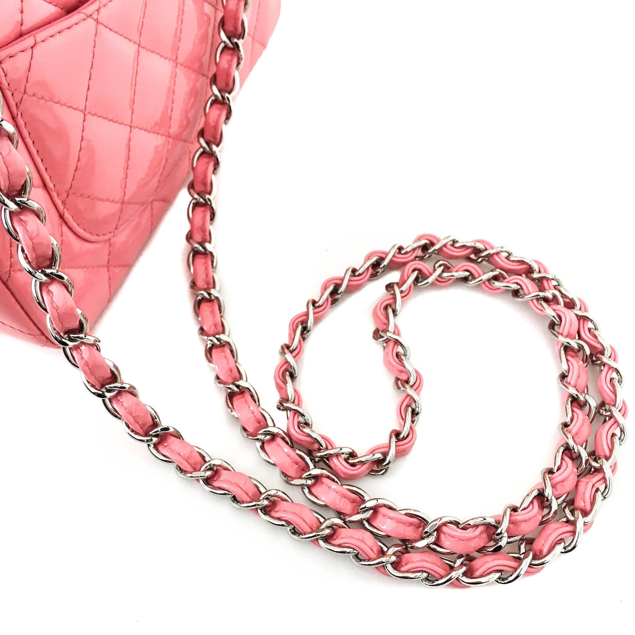 Chanel Mini rectangle crossbody Flap Bag in pink quilted patent leather For Sale 3