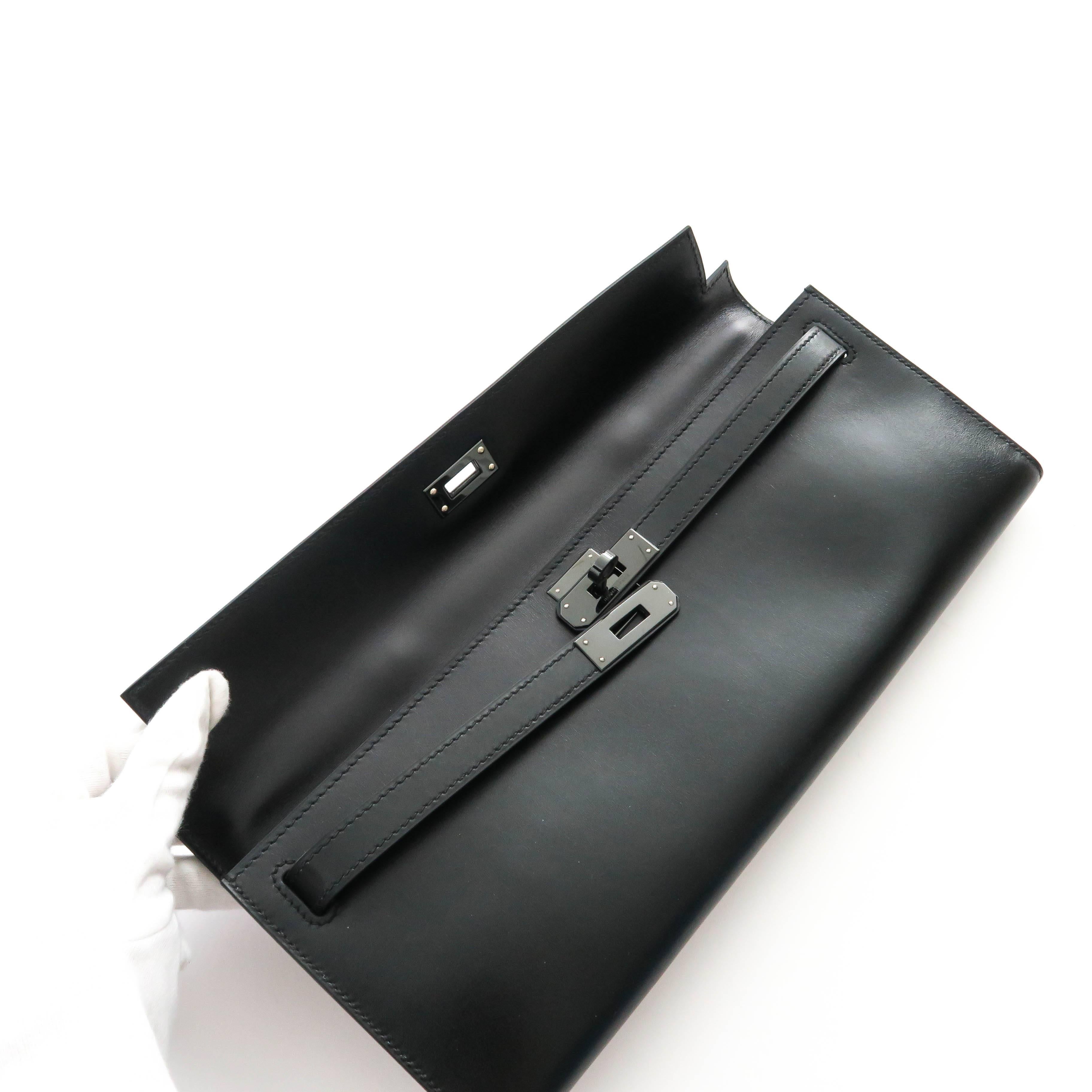 Hermes Kelly Cut Clutch Q Square Stamp in So Black with Blacktone hardware For Sale 2