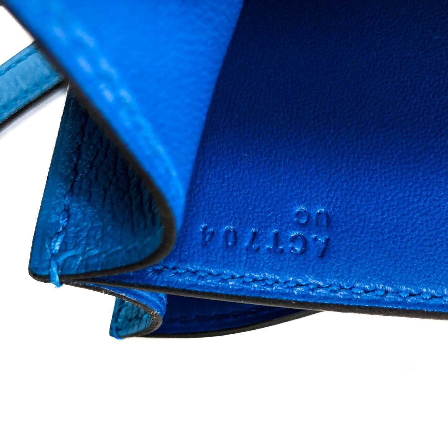 Hermes Cross body Handbag Constance 18 in Bleu Zanzibar with Palladium Hardware For Sale 4