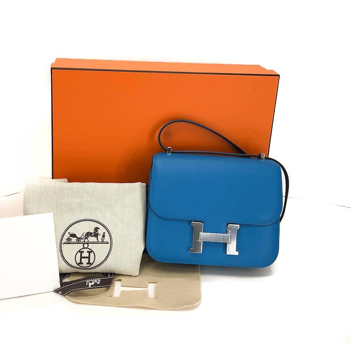 Blue Hermes Cross body Handbag Constance 18 in Bleu Zanzibar with Palladium Hardware For Sale