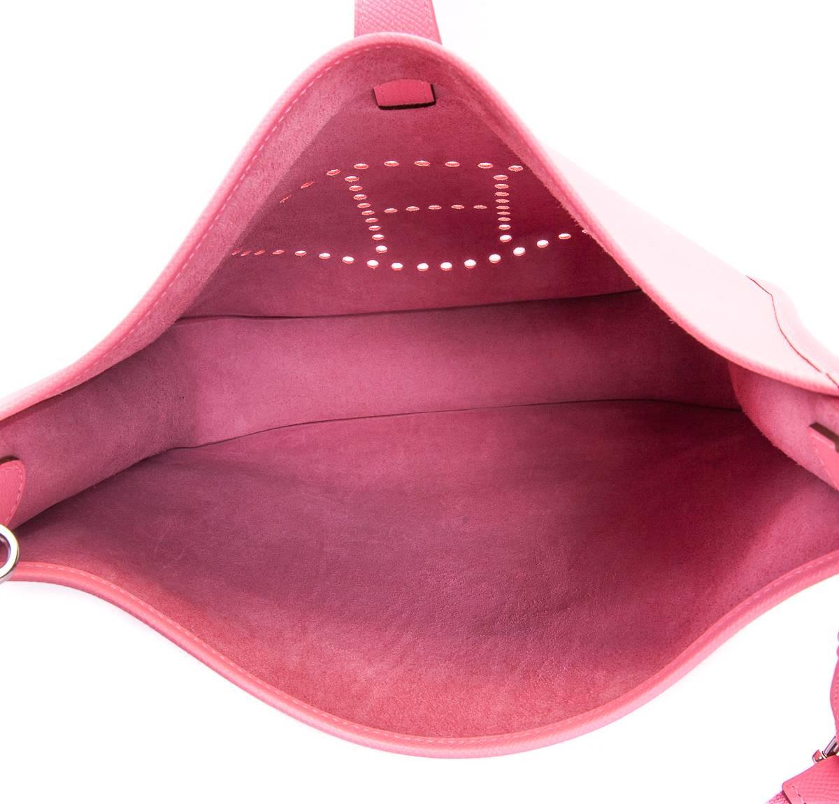 Hermes Pink Evelyne PM Shoulder Bag Epsom leather Rose Confetti   For Sale 4