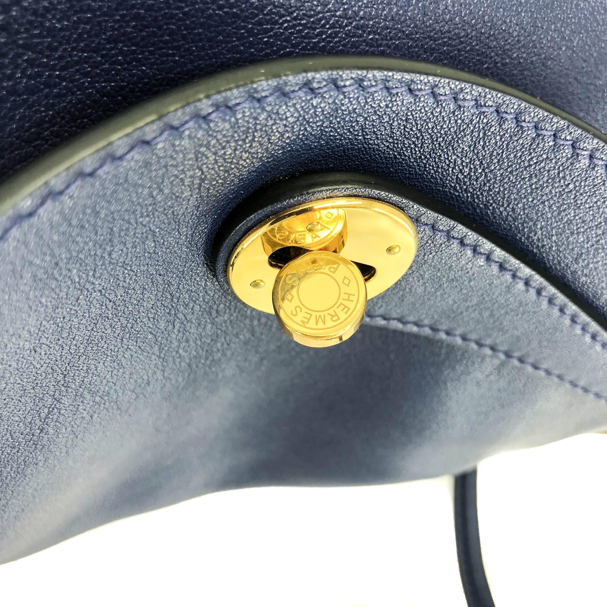 Hermes Handbag Lindy 30 Blue Nuit with Rouge Tomate Interior Gold Hardware (ghw) For Sale 3