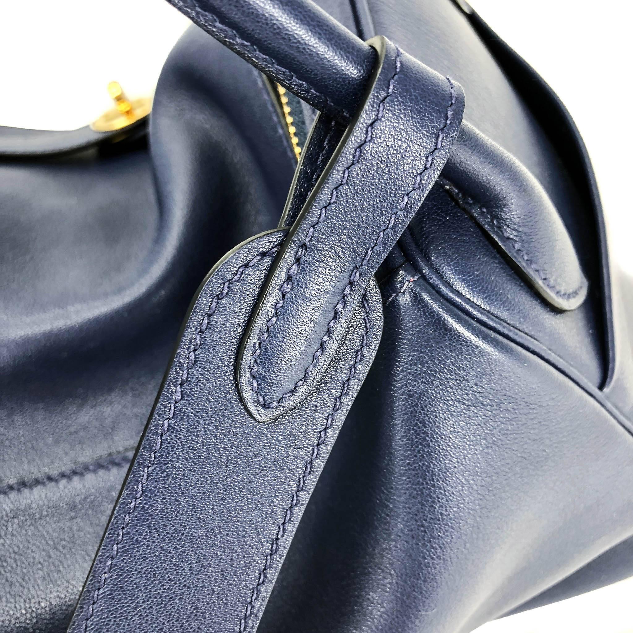 Hermes Handbag Lindy 30 Blue Nuit with Rouge Tomate Interior Gold Hardware (ghw) For Sale 7