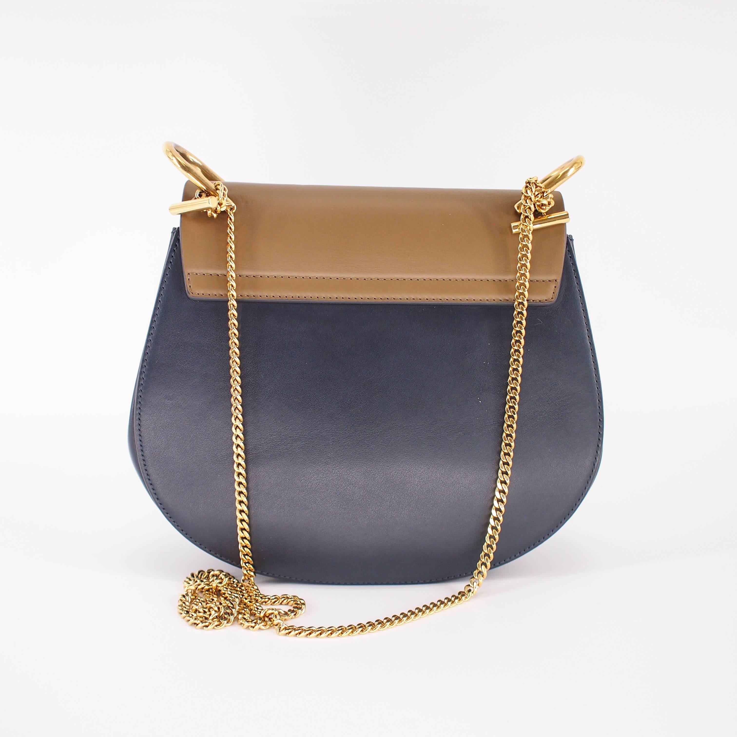 Black Chloe Medium Drew Shoulder Bag in Tri Colour Leather and Suede w/ Gold Hardware For Sale