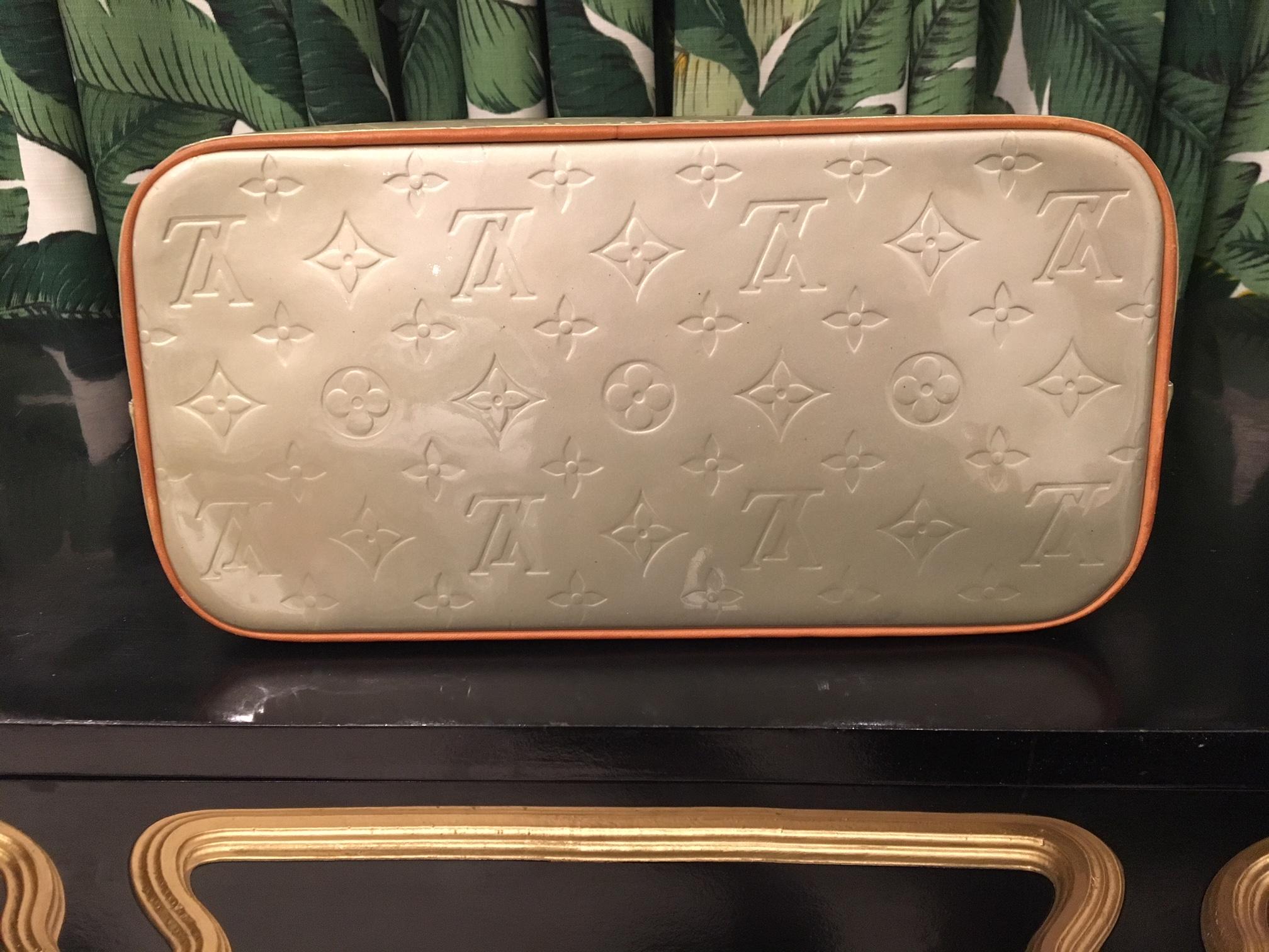 Women's Louis Vuitton Vernis Houston Tote Handbag