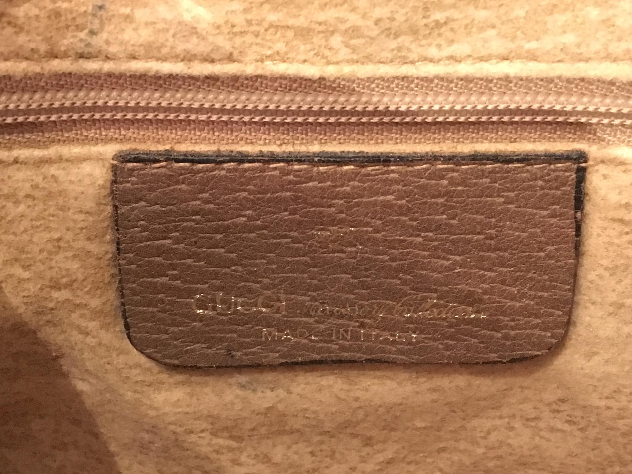 Vintage 1980s Gucci Monogram Crossbody Handbag 3