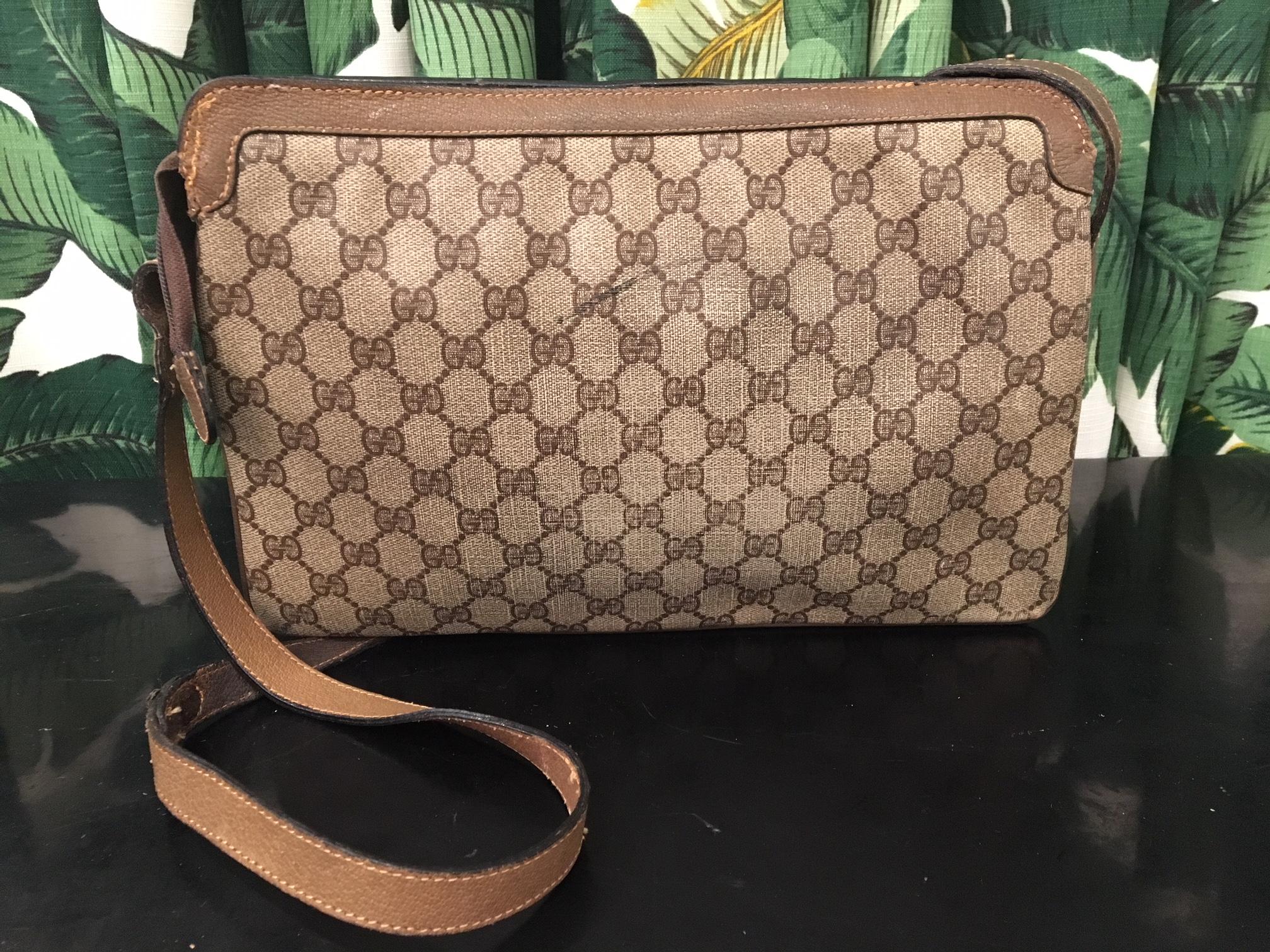 Vintage 1980s Gucci Monogram Crossbody Handbag 5