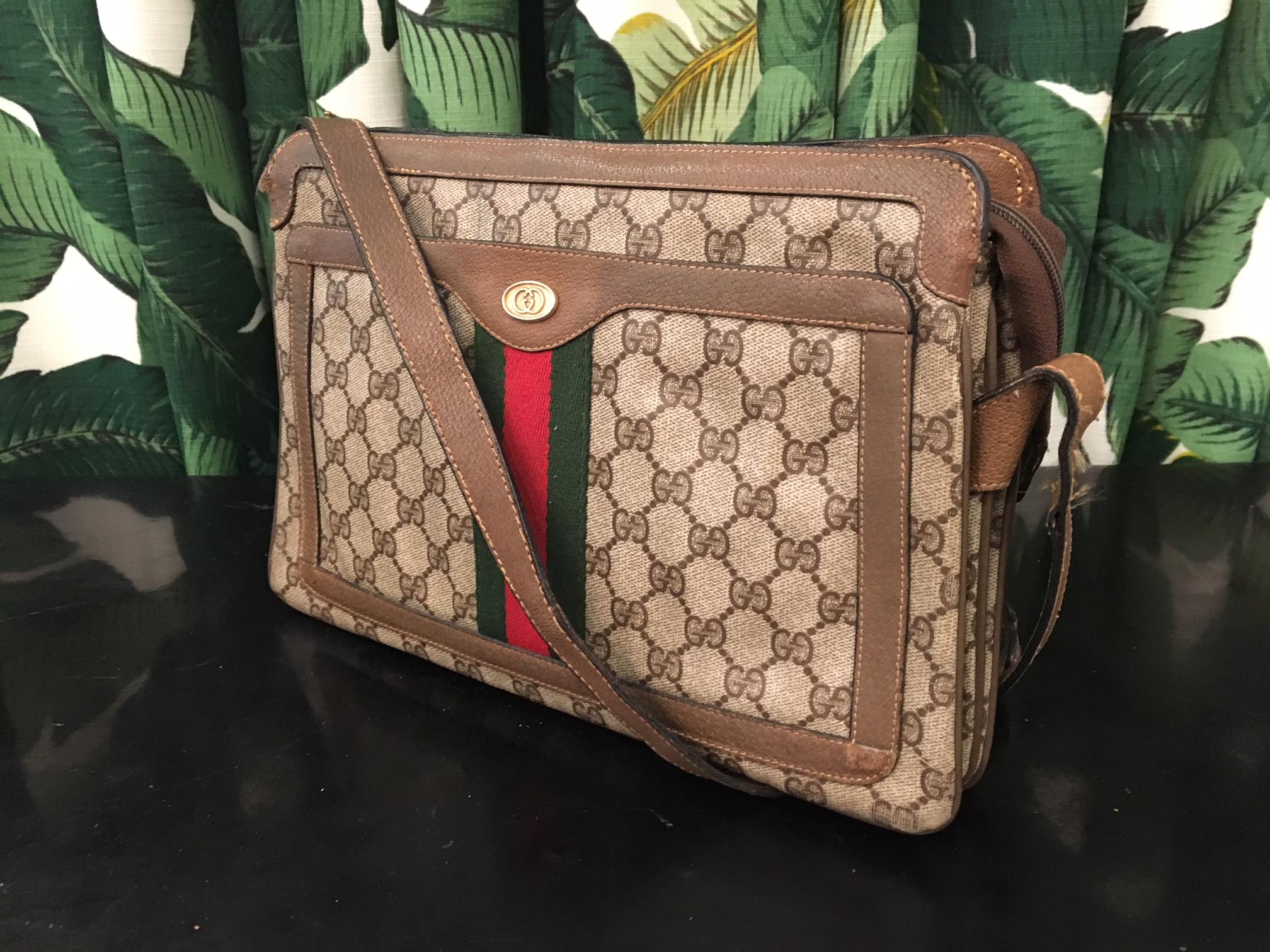Vintage 1980s Gucci Monogram Crossbody Handbag 6