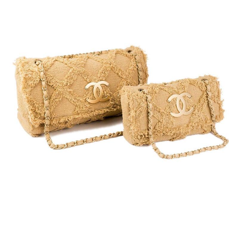 Chanel Brown Mini Classic Rectangular Tweed Flap Bag Beige Cloth  ref.1012765 - Joli Closet