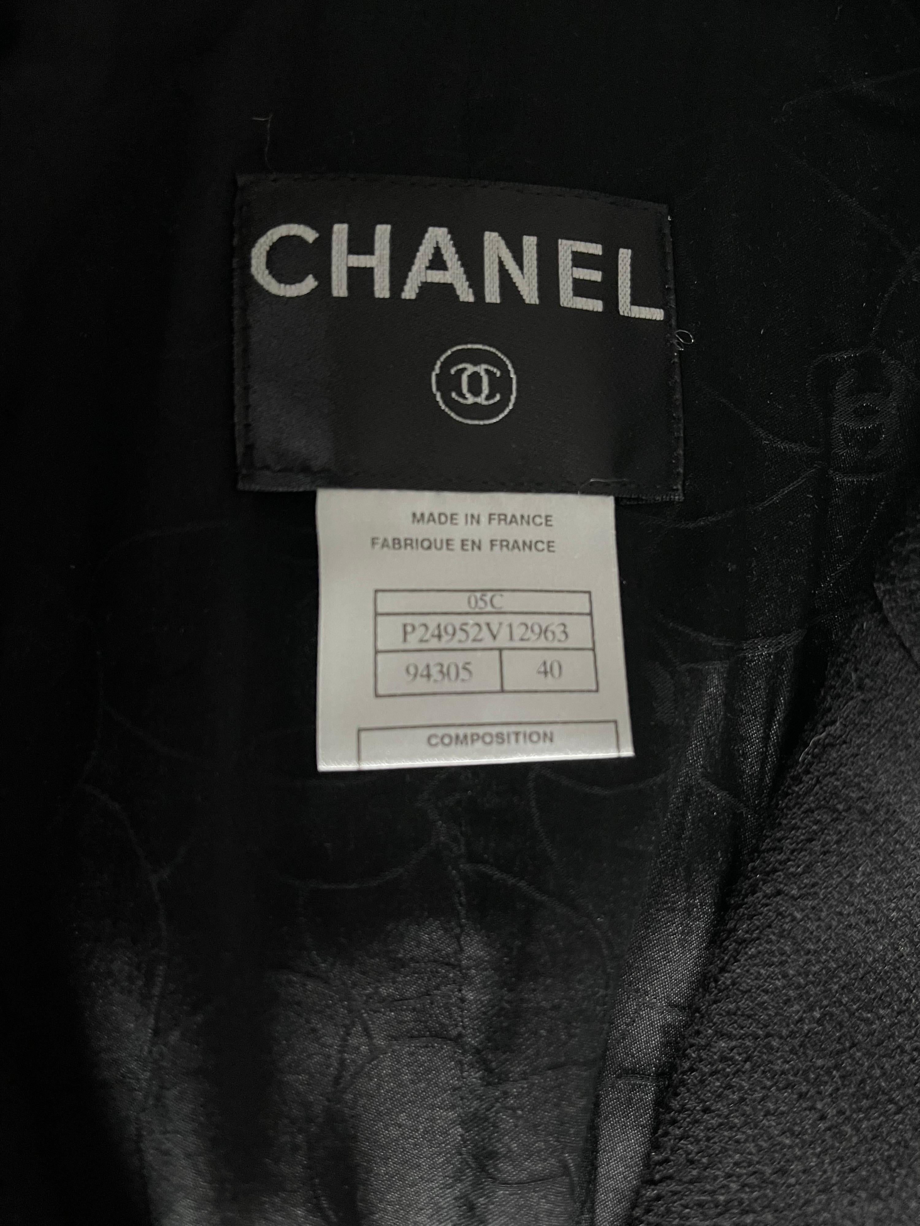 Women's Chanel Limited Edition 2005 Black White Devil Wears Prada Boucle Jacket Blazer