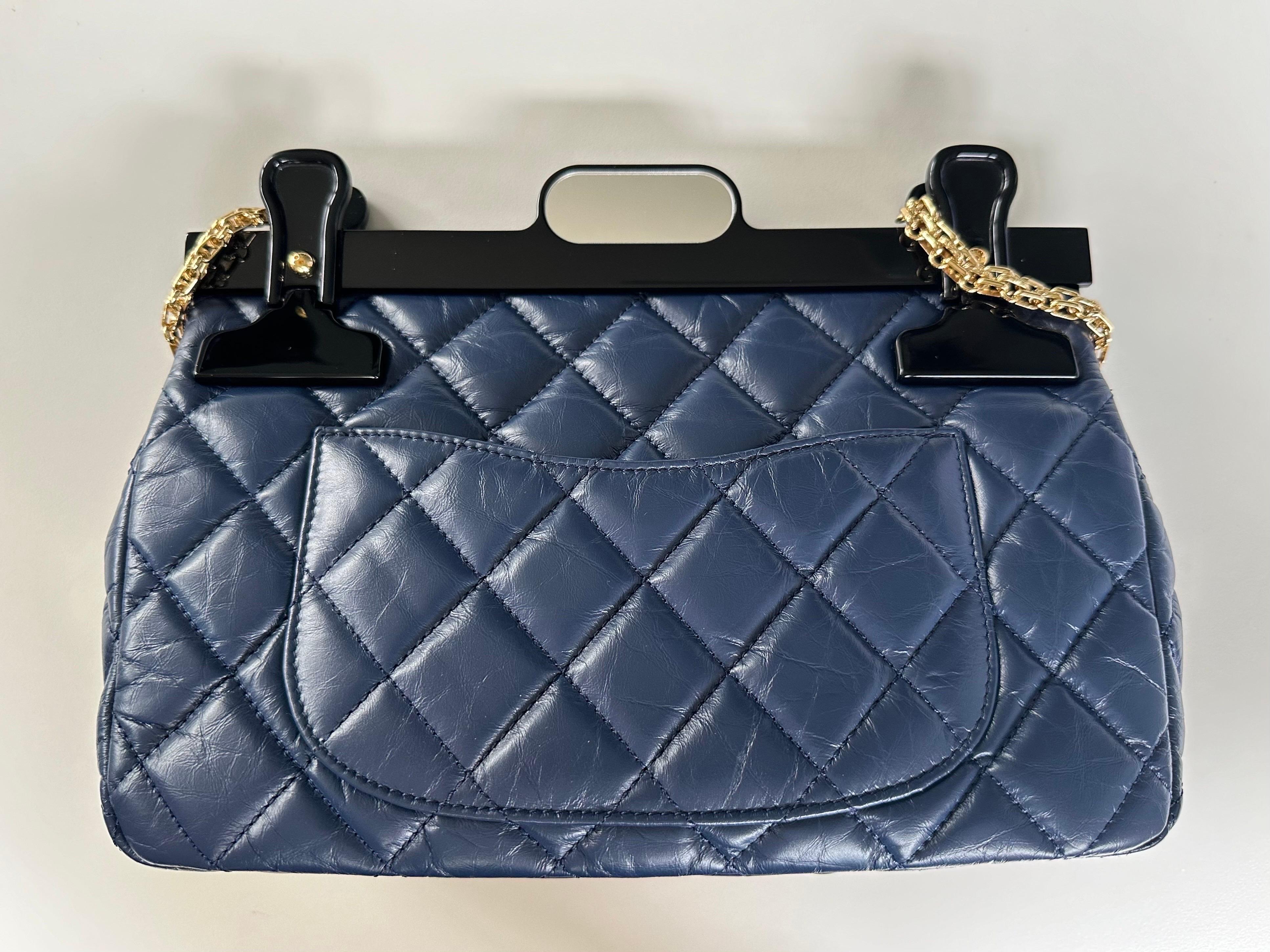 Chanel 2016 Limited Editiion 2.55 Reissue Rare Hanger Navy Blue Classic Flap Bag In Excellent Condition In Miami, FL
