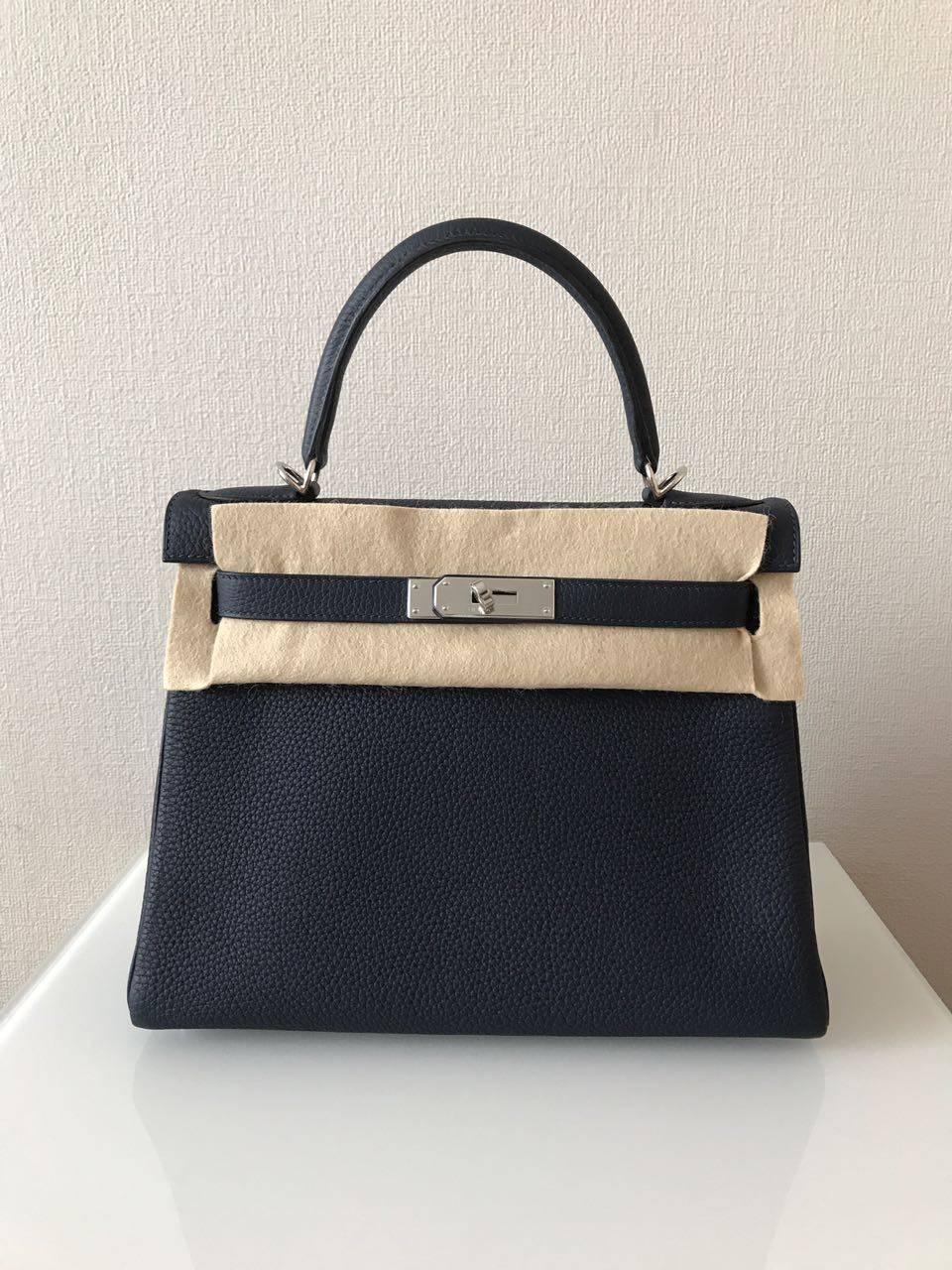 Hermes Handbag Kelly 28 Blue Nuit Clemence Palladium Hardware In New Condition For Sale In Nicosia, CY