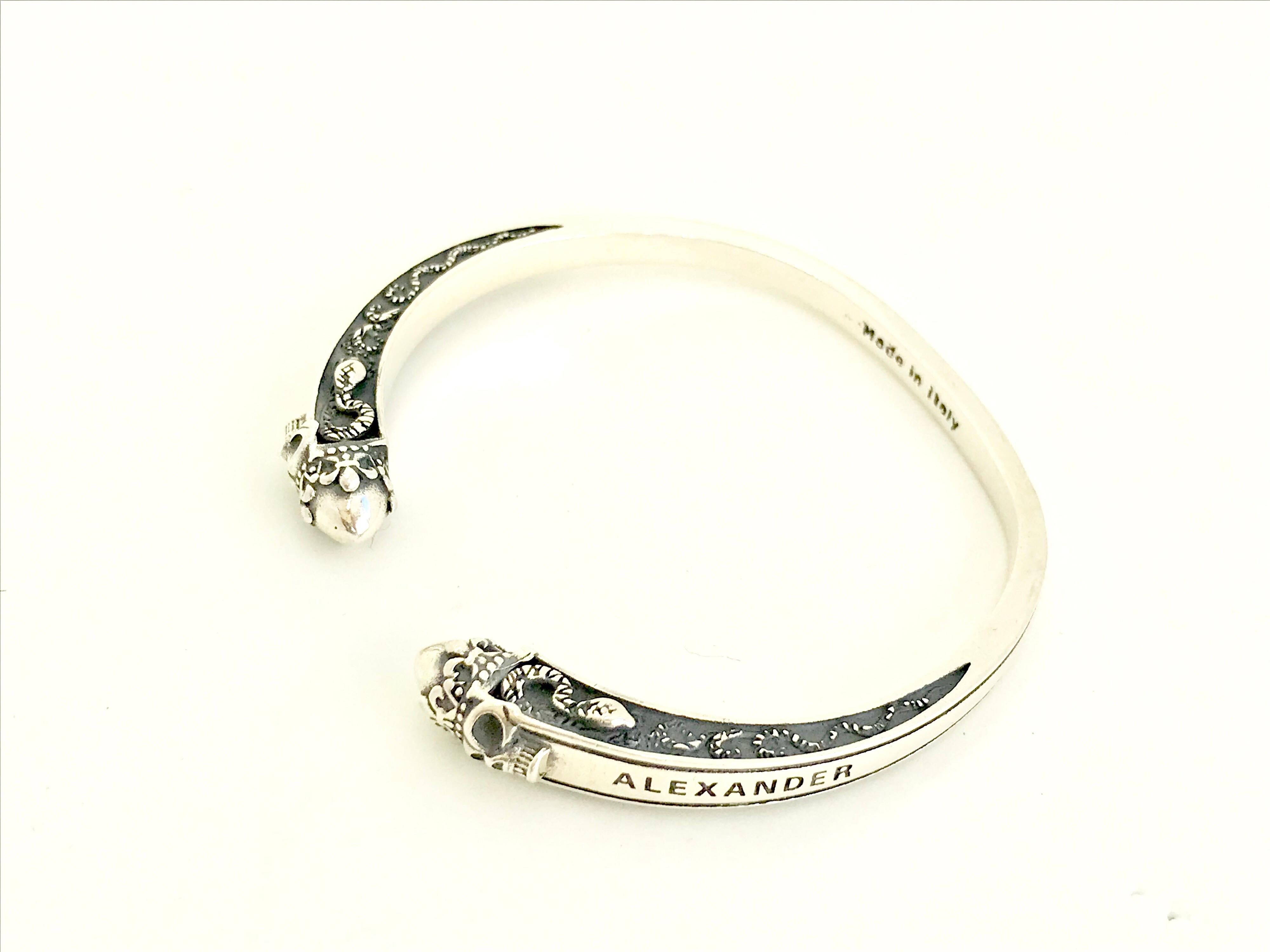 alexander mcqueen bangle skull