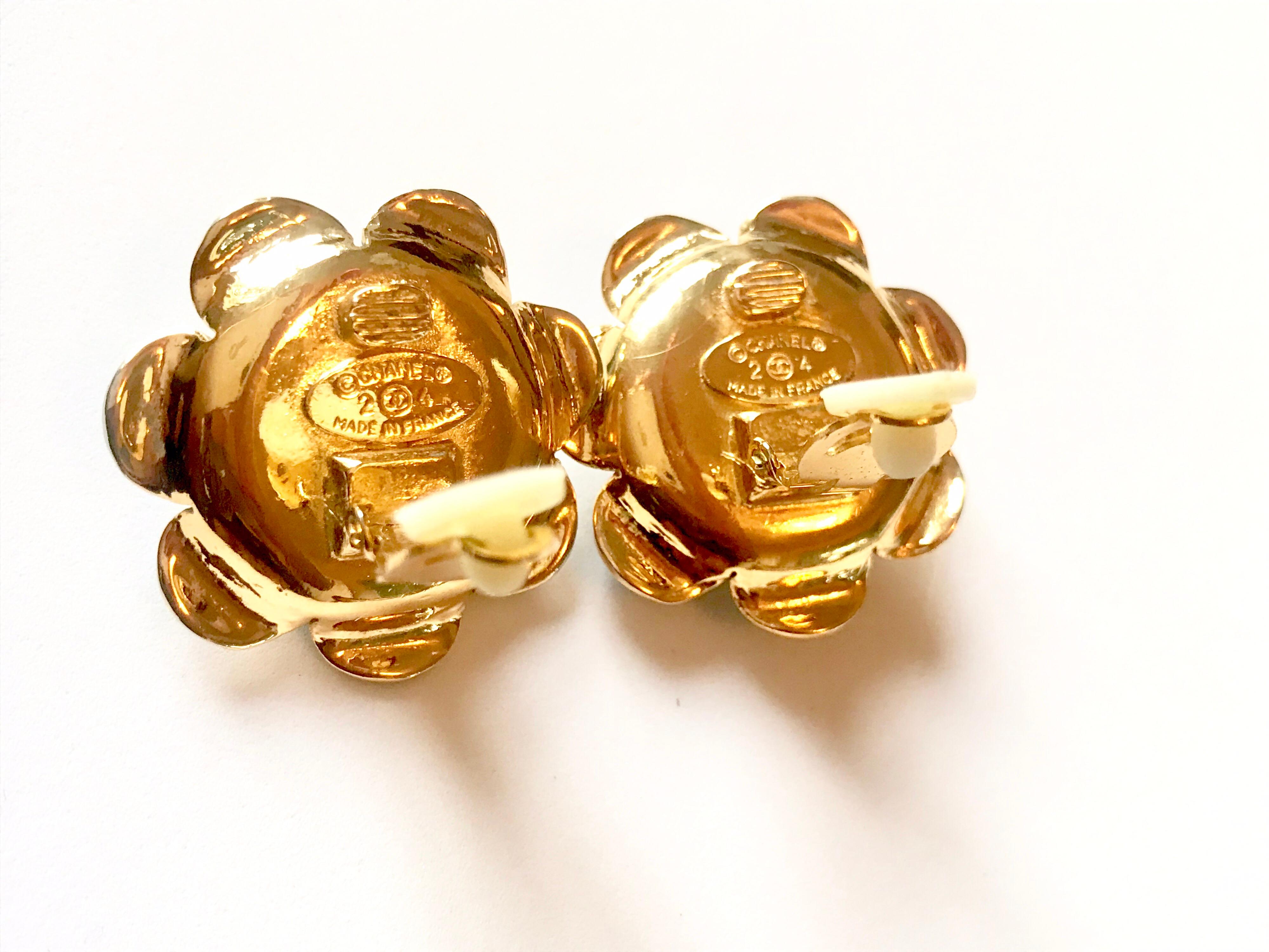 Contemporary Chanel 80s vintage clip on earrings