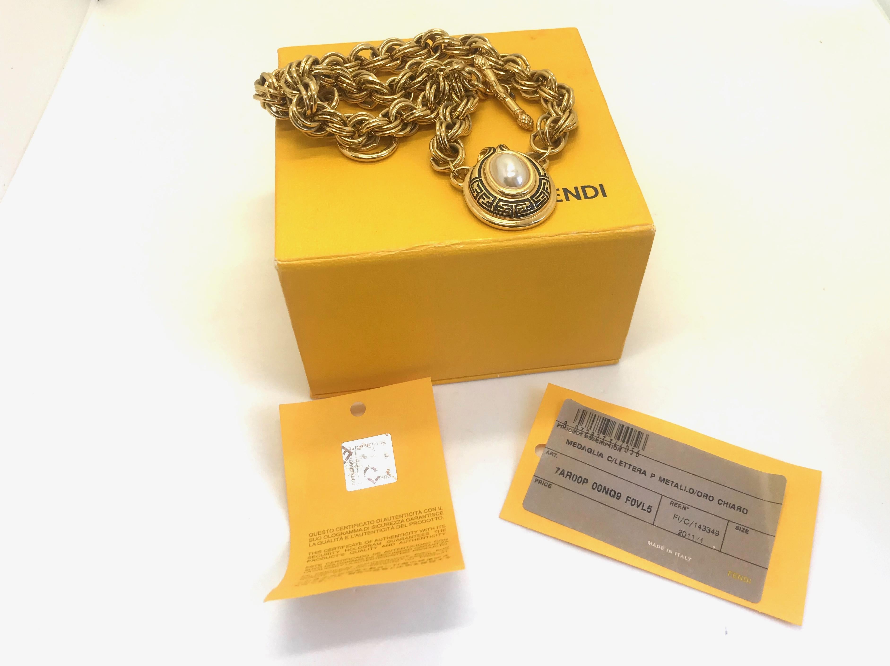 Fendi Statement Pendant Necklace.

Comes with original box and authenticity card.